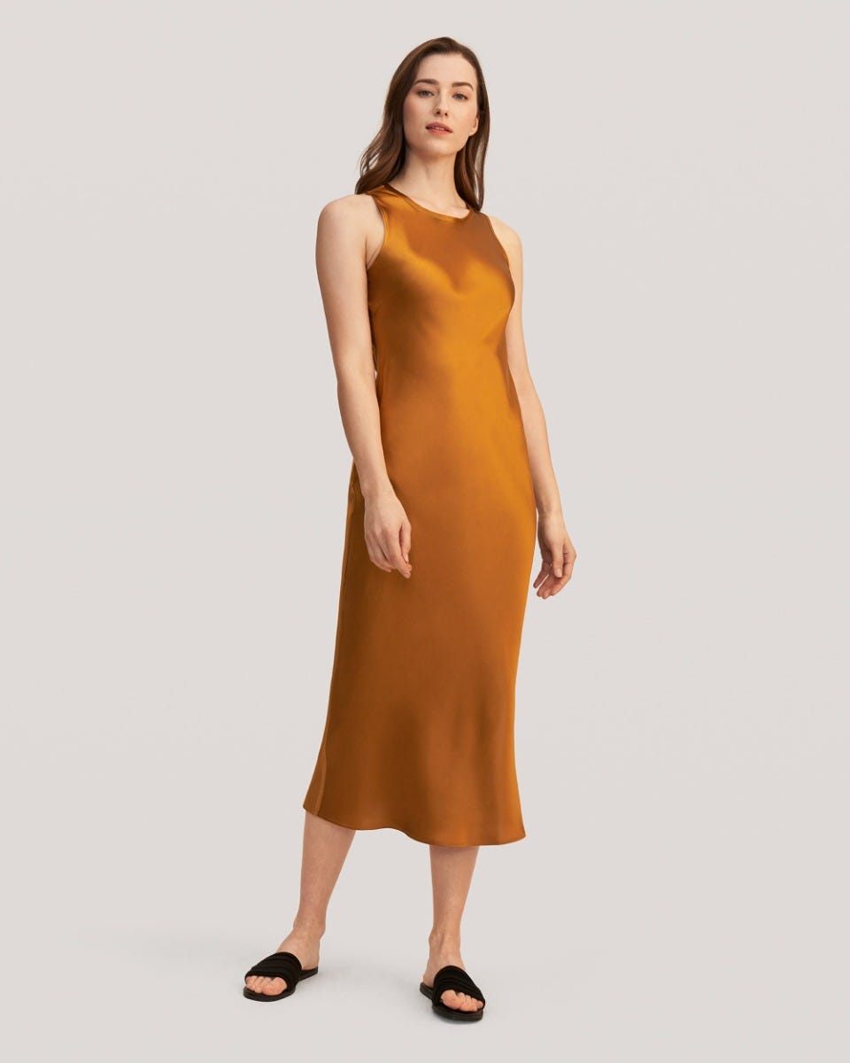 Slouchy Chic Bias Seide Maxikleid