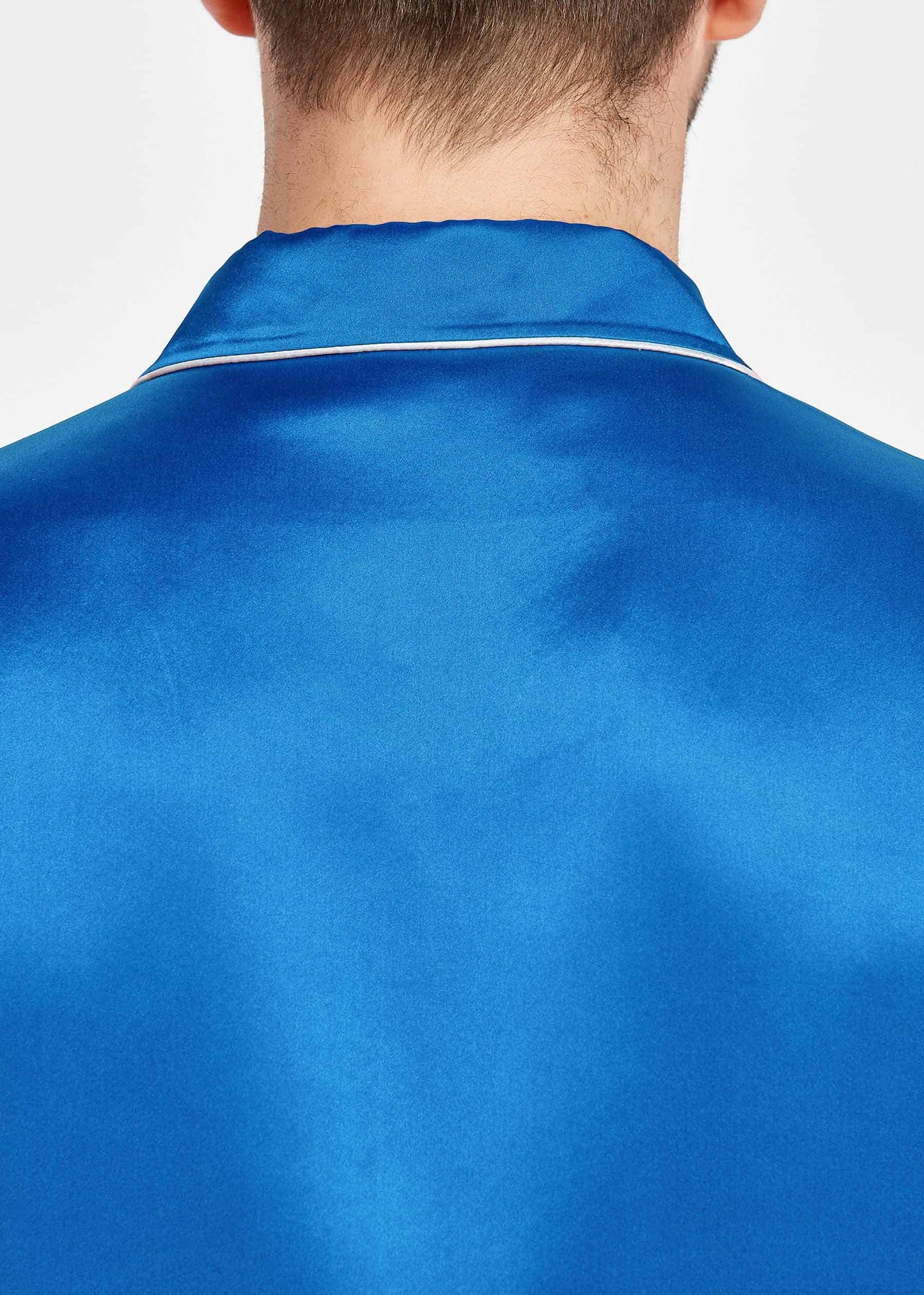 #color_saphirblau