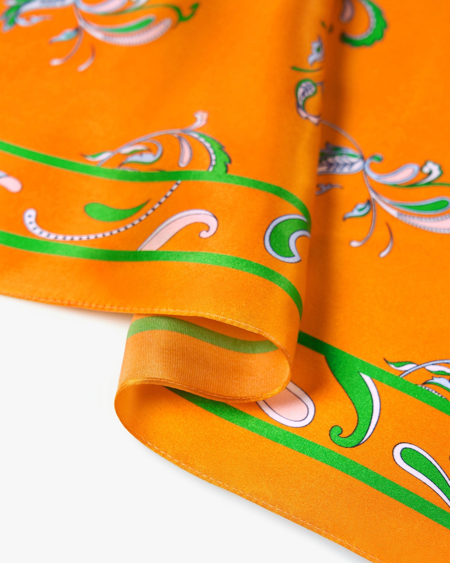 #color_orangenes-paisley